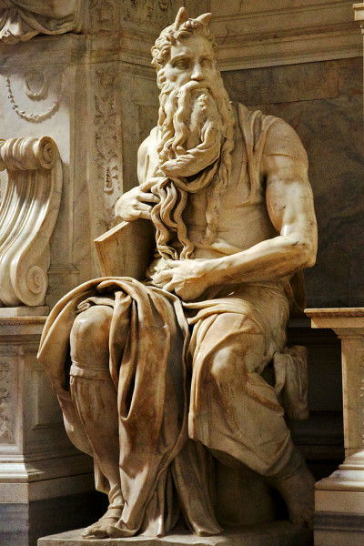 640px-Michelangelo_Moses